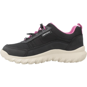 Zapatillas Niña de la marca GEOX  modelo J SIMBYOS GIRL B ABX NEGRO