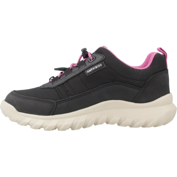 Zapatillas Niña de la marca GEOX  modelo J SIMBYOS GIRL B ABX NEGRO
