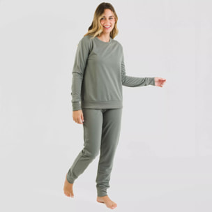 Pantalón largo básico deportivo verde cacería