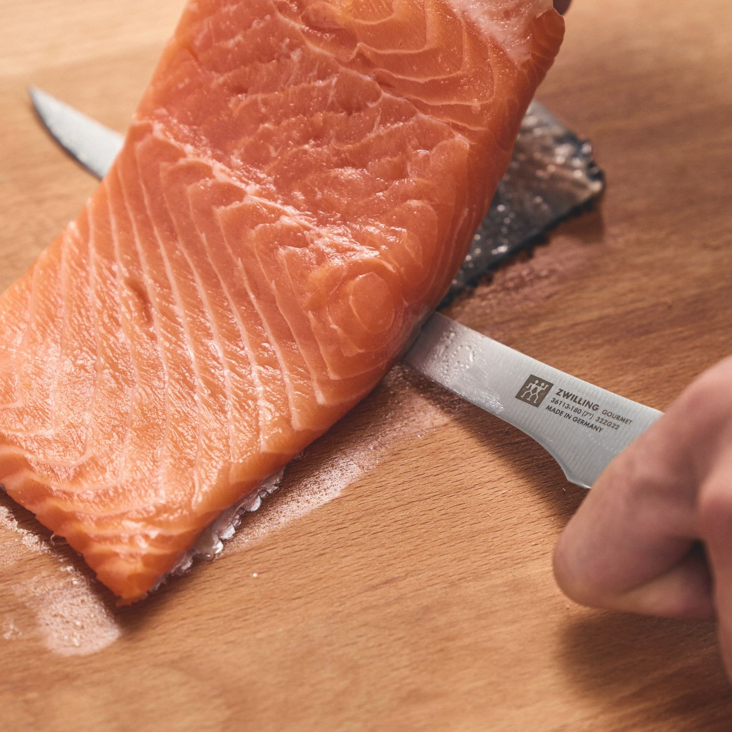 Couteau à filet 18 cm