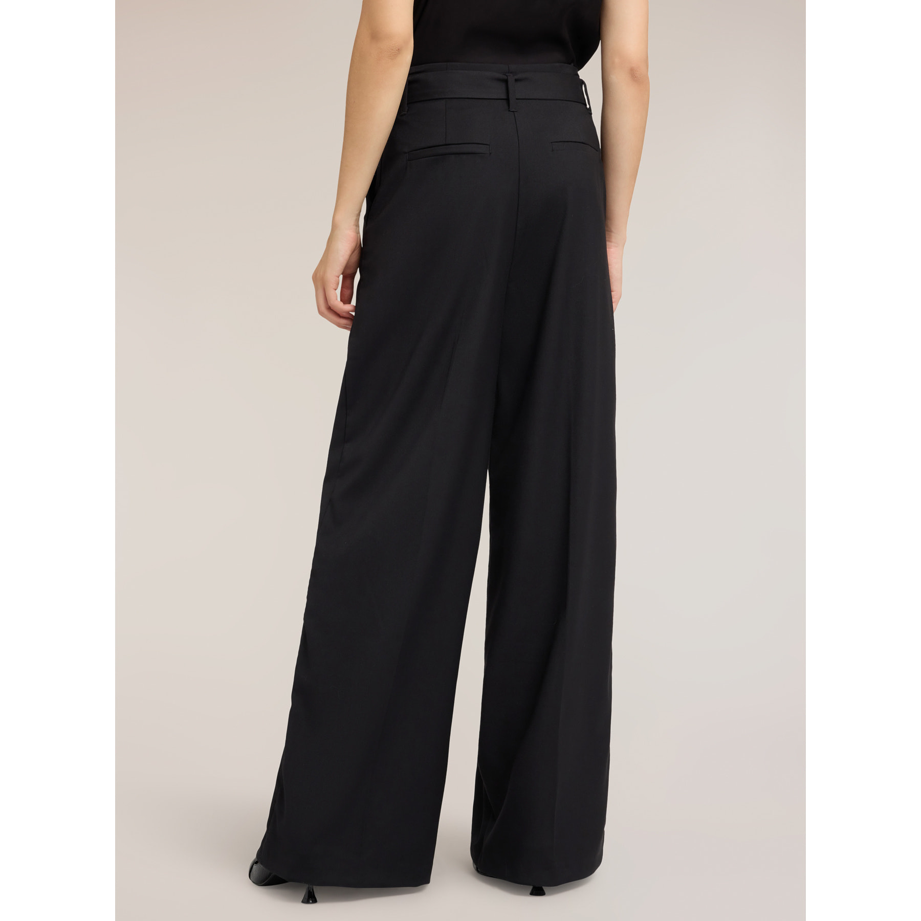 Motivi - Pantaloni palazzo in cady con cintura - Nero