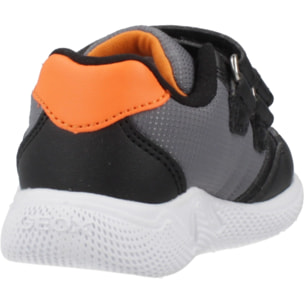 Zapatillas Niño de la marca GEOX  modelo B SPRINTYE BOY NEGRO
