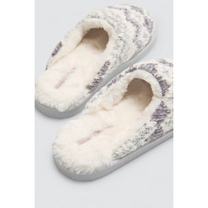 Ciabatte da casa con stampa etnica