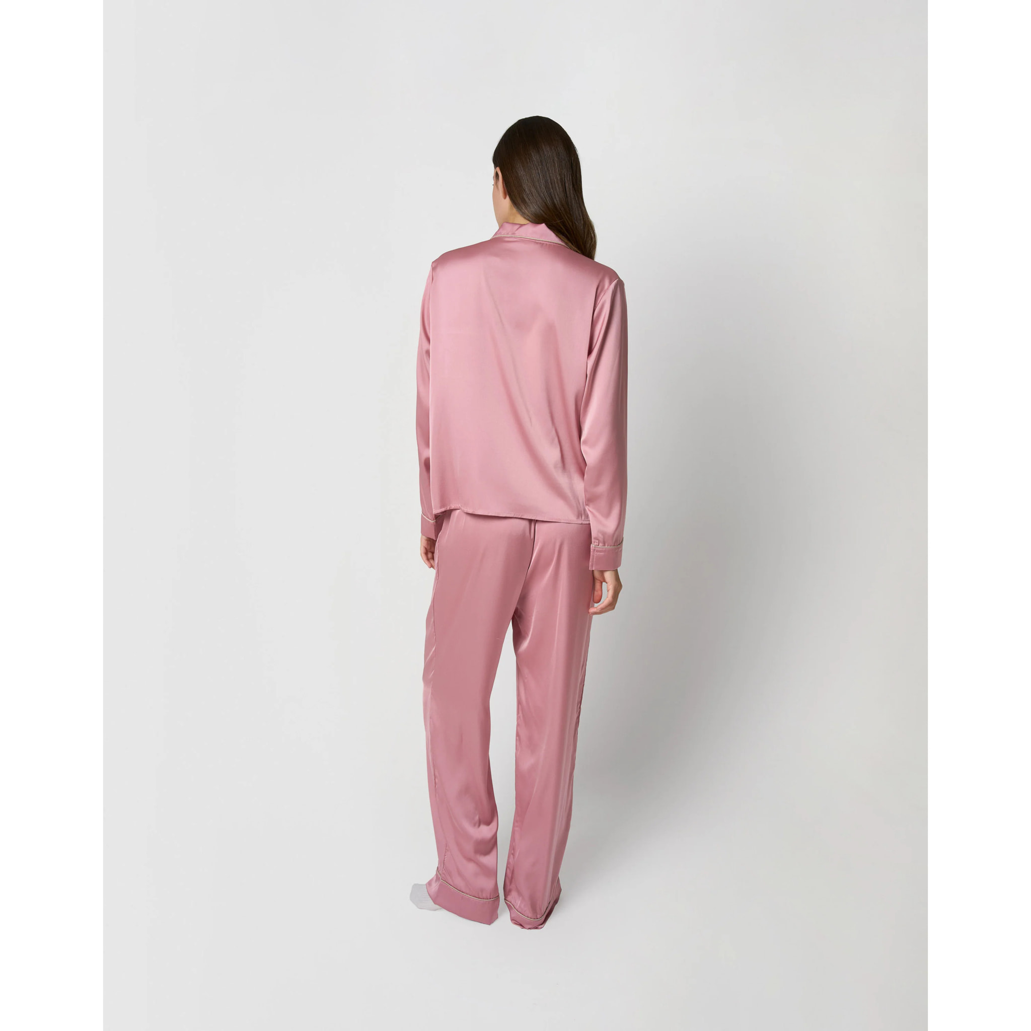 Pijama largo satén friday malva
