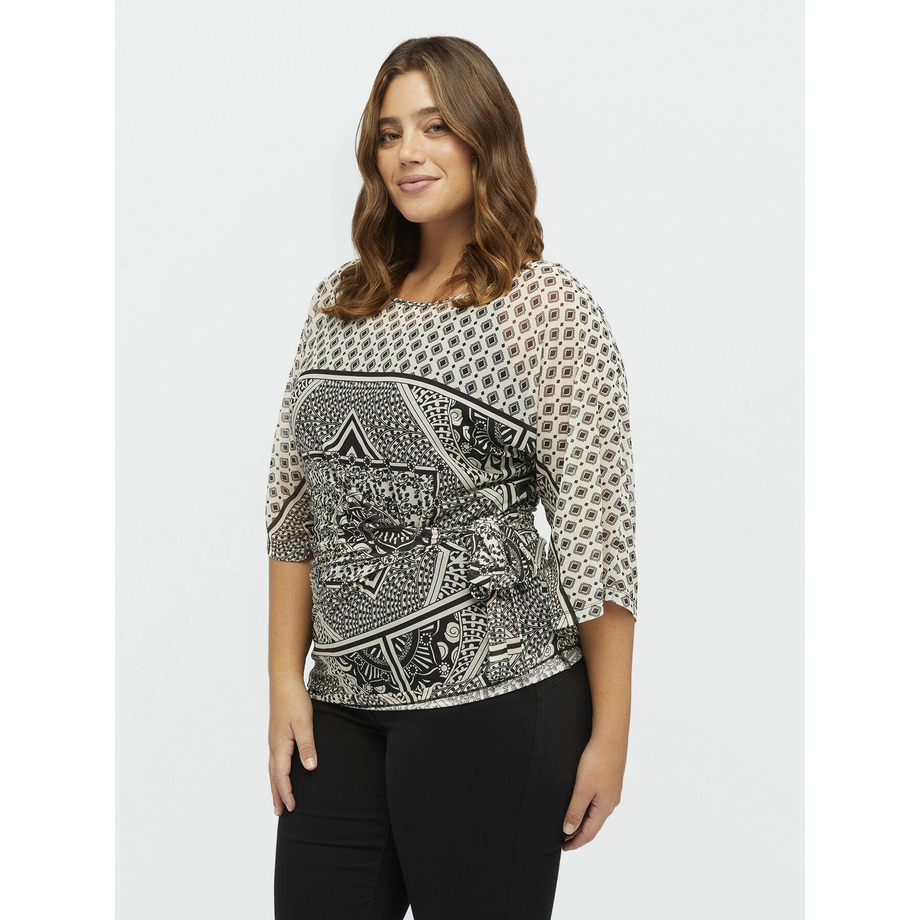 Fiorella Rubino - T-shirt in tulle stampa bandana - Nero