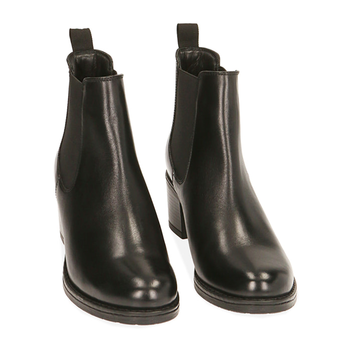 Chelsea boots neri in pelle, tacco 6 cm