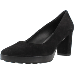 Salones Mujer de la marca GEOX  modelo D35TED 00021 NEGRO