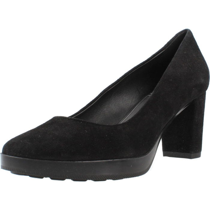 Salones Mujer de la marca GEOX  modelo D35TED 00021 NEGRO