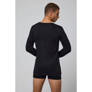 Maglietta calda nera a maniche lunghe in cotone