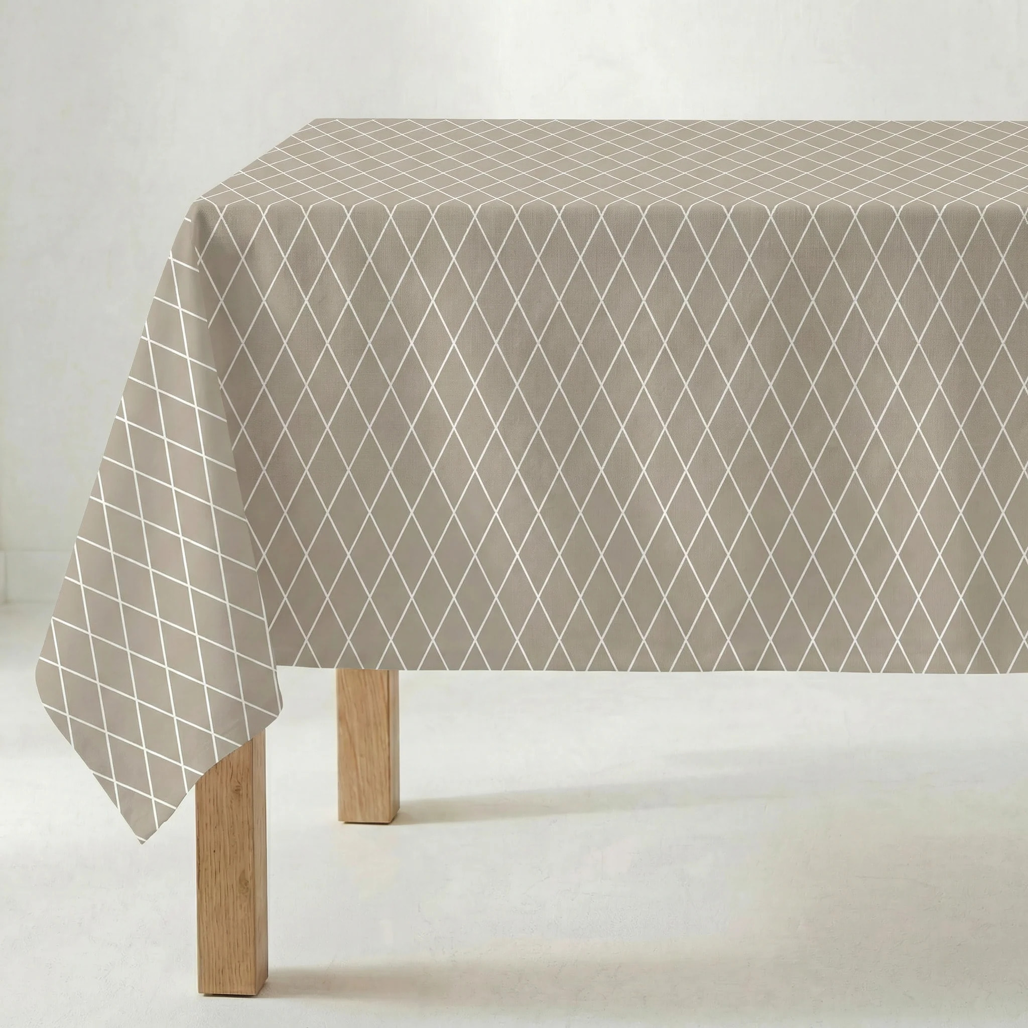 Nappe antitache au toucher tissu imperméable 120-295