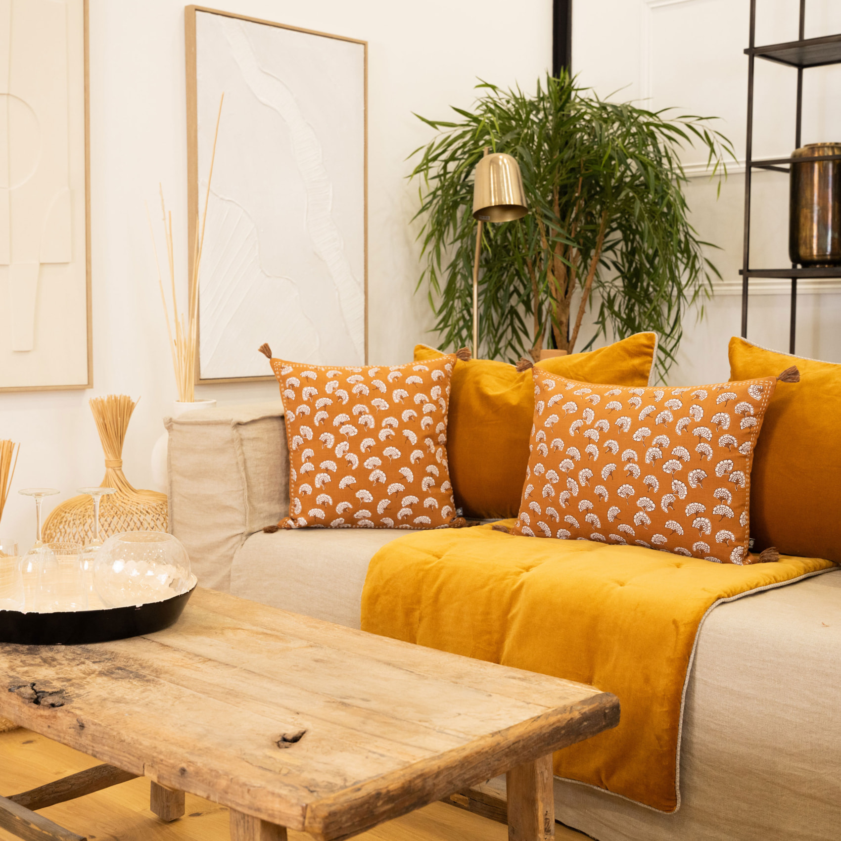 Coussin décoratif imprimé motif floral - Marron Brun