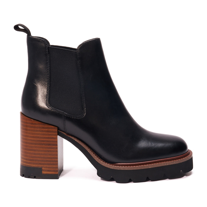 Trochetto British Passport Nero