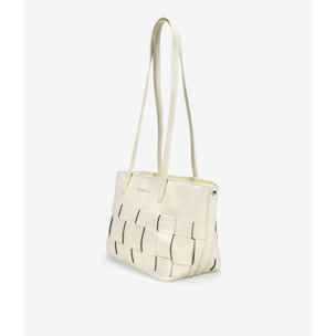 Bolso de hombro beige con trenzado