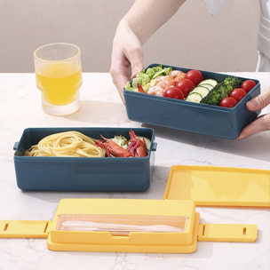 Lunch box ermetico con 2 altezze per conservare gli alimenti. Include posate. Adatto al microonde