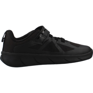 Zapatillas Niño de la marca GEOX  modelo J66PDD 0FU54 J FOOT RUN BOY NEGRO