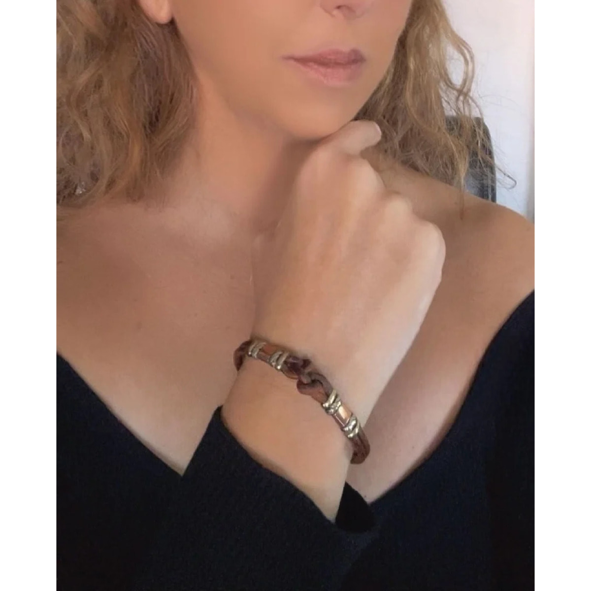 Pulsera cuero latón y cobre Nudo artesanal áºnicas