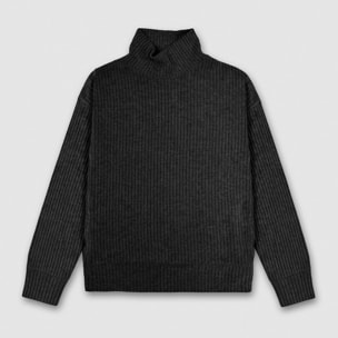 Maglione a collo alto in rib a costine da donna