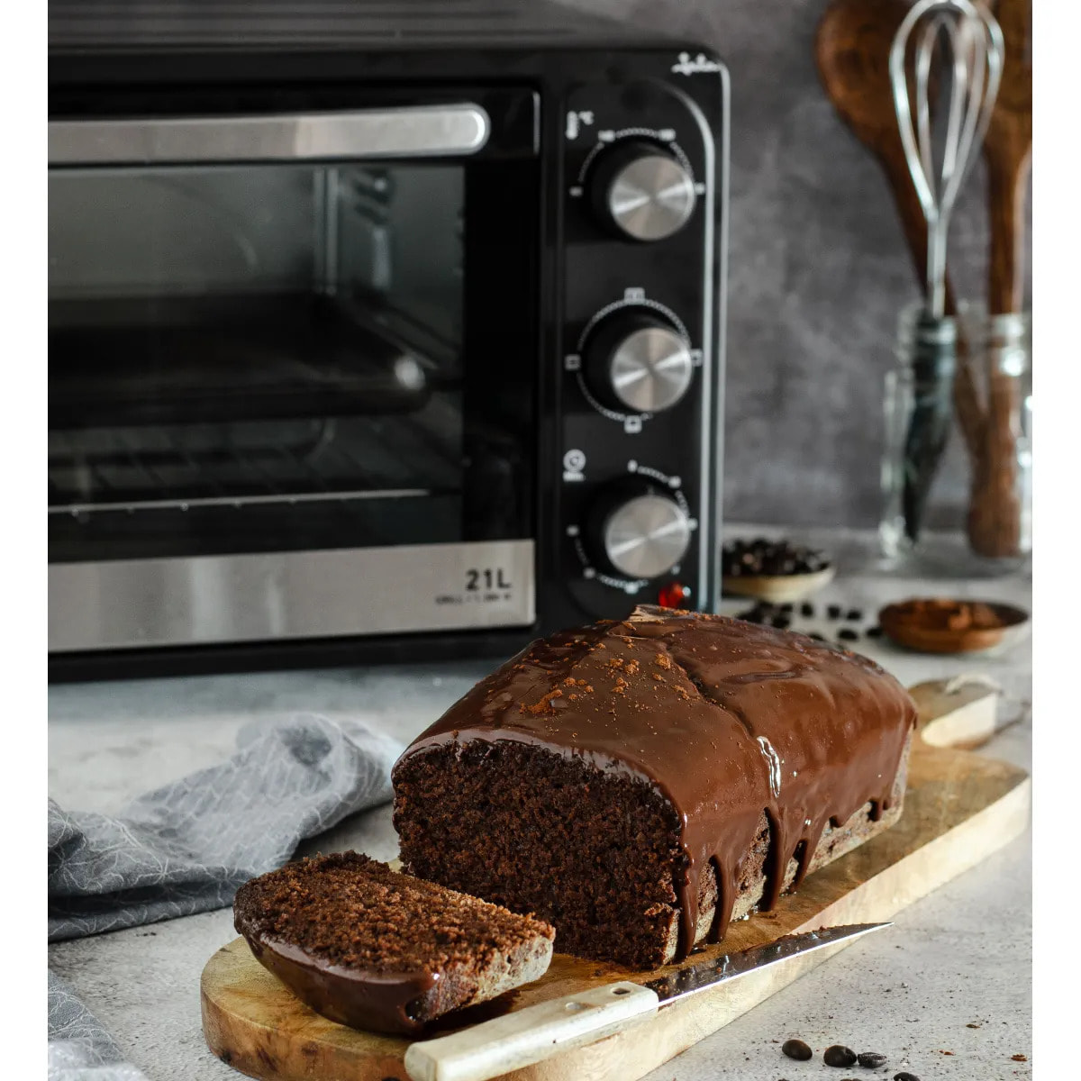 Horno de sobremesa JATA HN921 de 21 litros. 2 funciones: horno y grill. Con temporizador