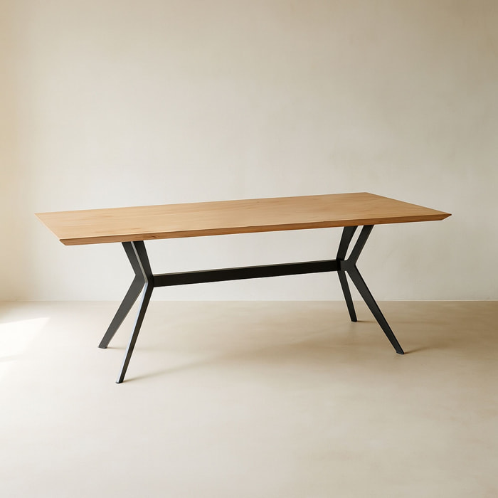 Table en bois d'acacia et pieds en métal noir 180cm KAYAPO