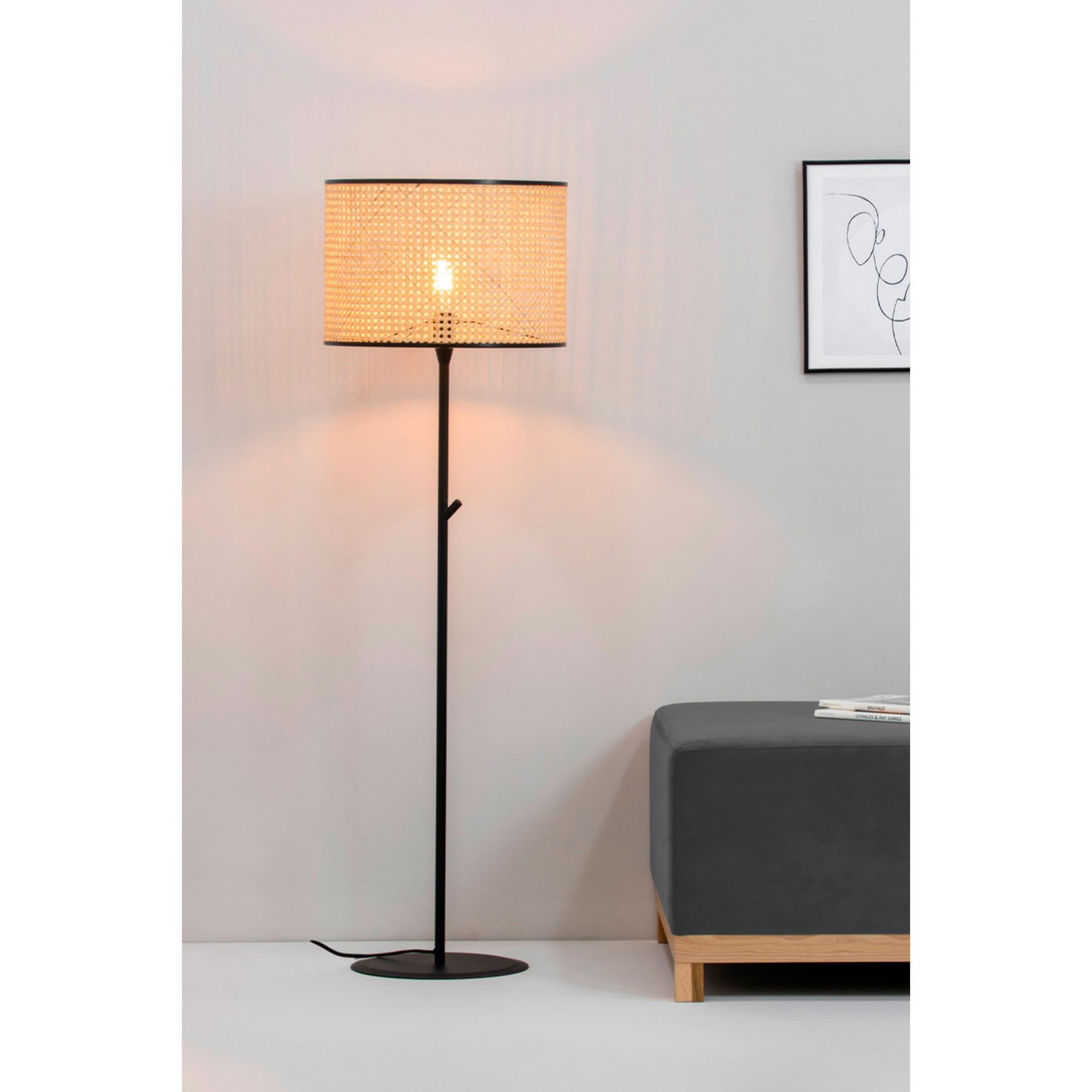 MAMBO Lampadaire noire/rotin