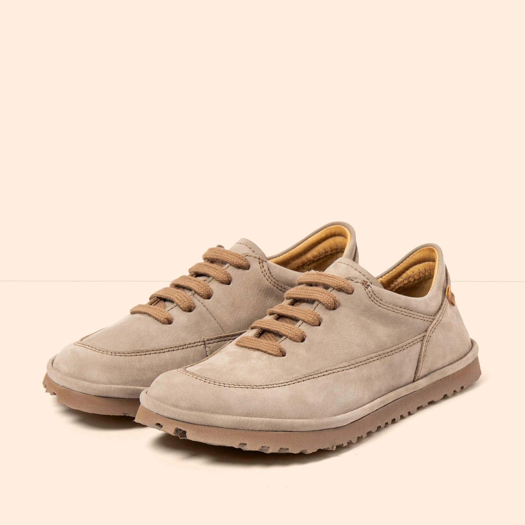 Zapatos N5377 PLEASANT SESAME/ TRIBU color Sesame