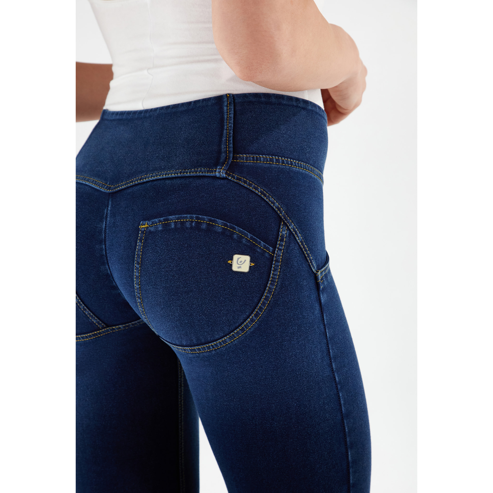 Pantalone WR.UP® skinny a vita media lunghezza regular in denim elasticizzato