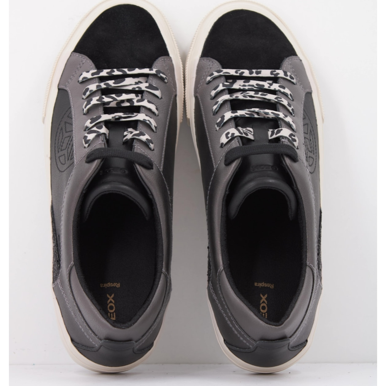 Zapatos Casual Mujer de la marca GEOX  modelo D EMMELENY NEGRO