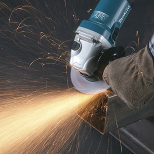 Amoladora 125MM 1100W MAKITA - con accesorios - GA5040RKDJ