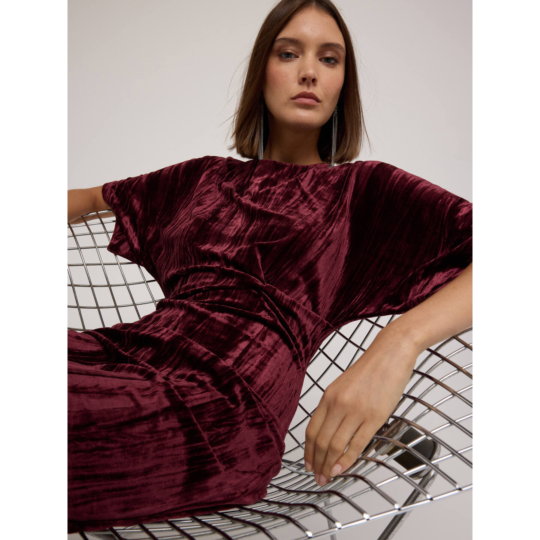 Motivi - Vestido kimono en terciopelo plisado - Burgundy