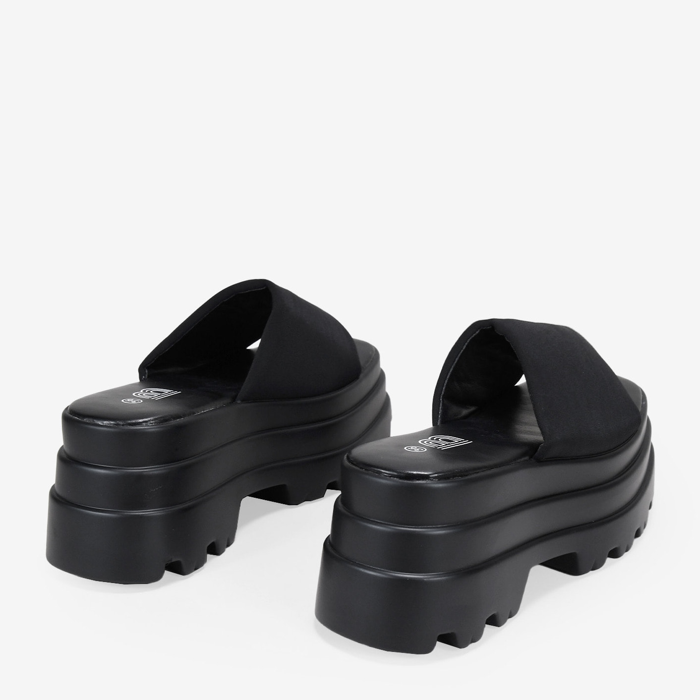 Sandalias de plataforma negras destalonadas en nailon