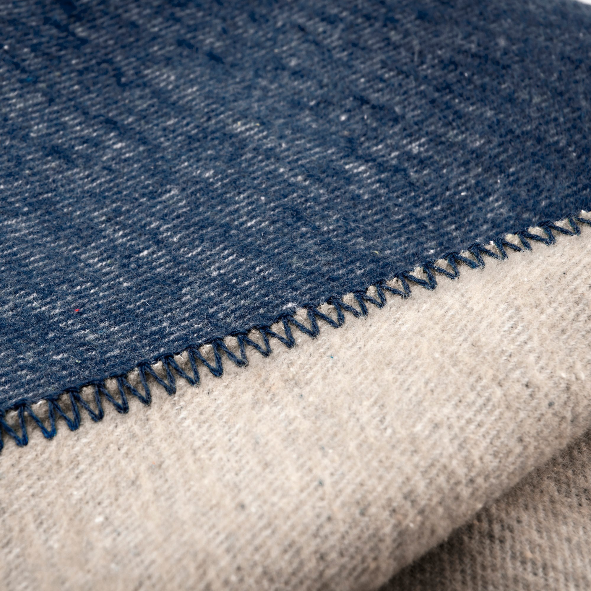 Manta plaid benetton azul oscuro/gris benetton
