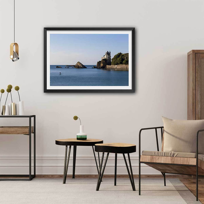 Affiche photo marée haute sur la villa belza Affiche + cadre en bois - Noir