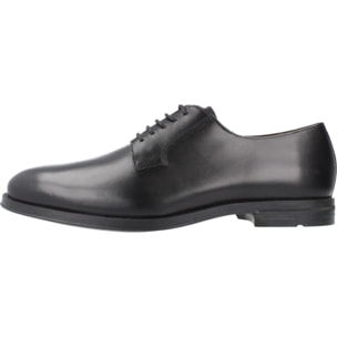 Zapatos de Vestir Hombre de la marca GEOX  modelo U DECIO NEGRO