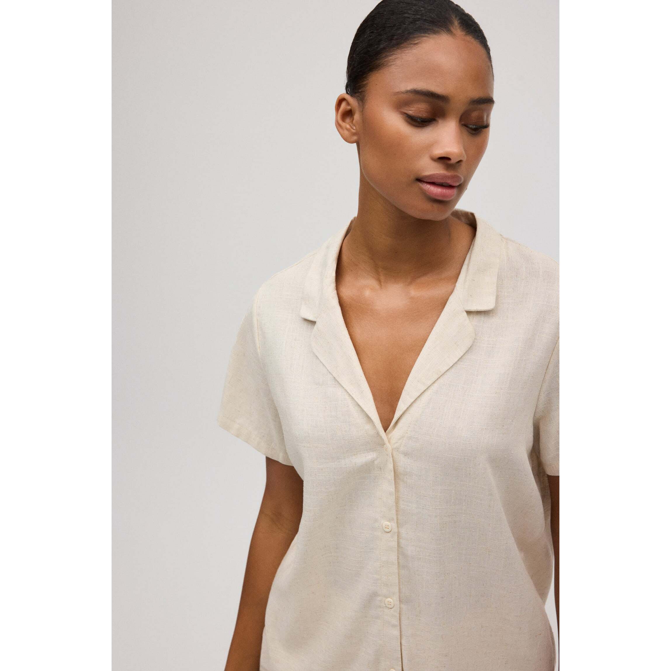 camicia di lino a maniche corte