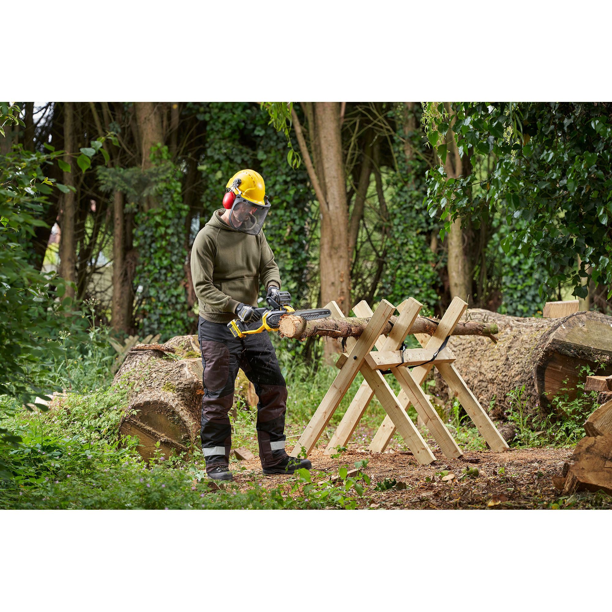 Tronçonneuse 30cm 18V Stanley FatMax V20 - sans batterie