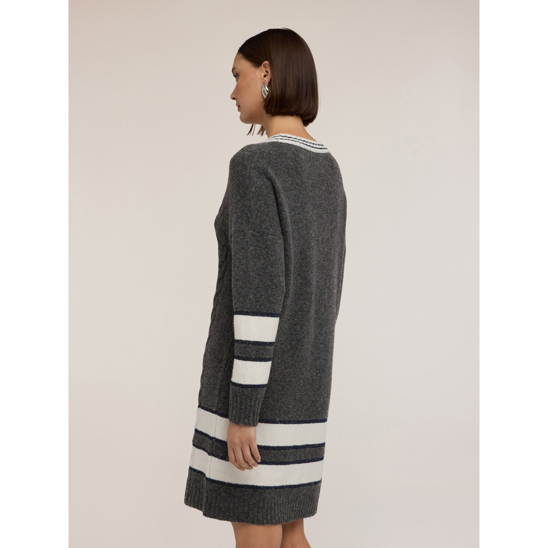 Motivi - Vestido oversize de punto mezcla de lana a rayas - Gris