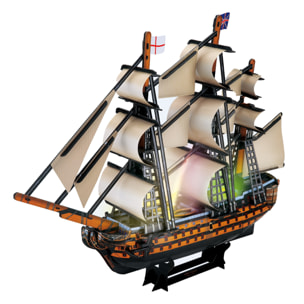 Puzzle 3D nave HSM VISTORY con luci LED. 55,5*11,8*41,5 cms, 163 pezzi.