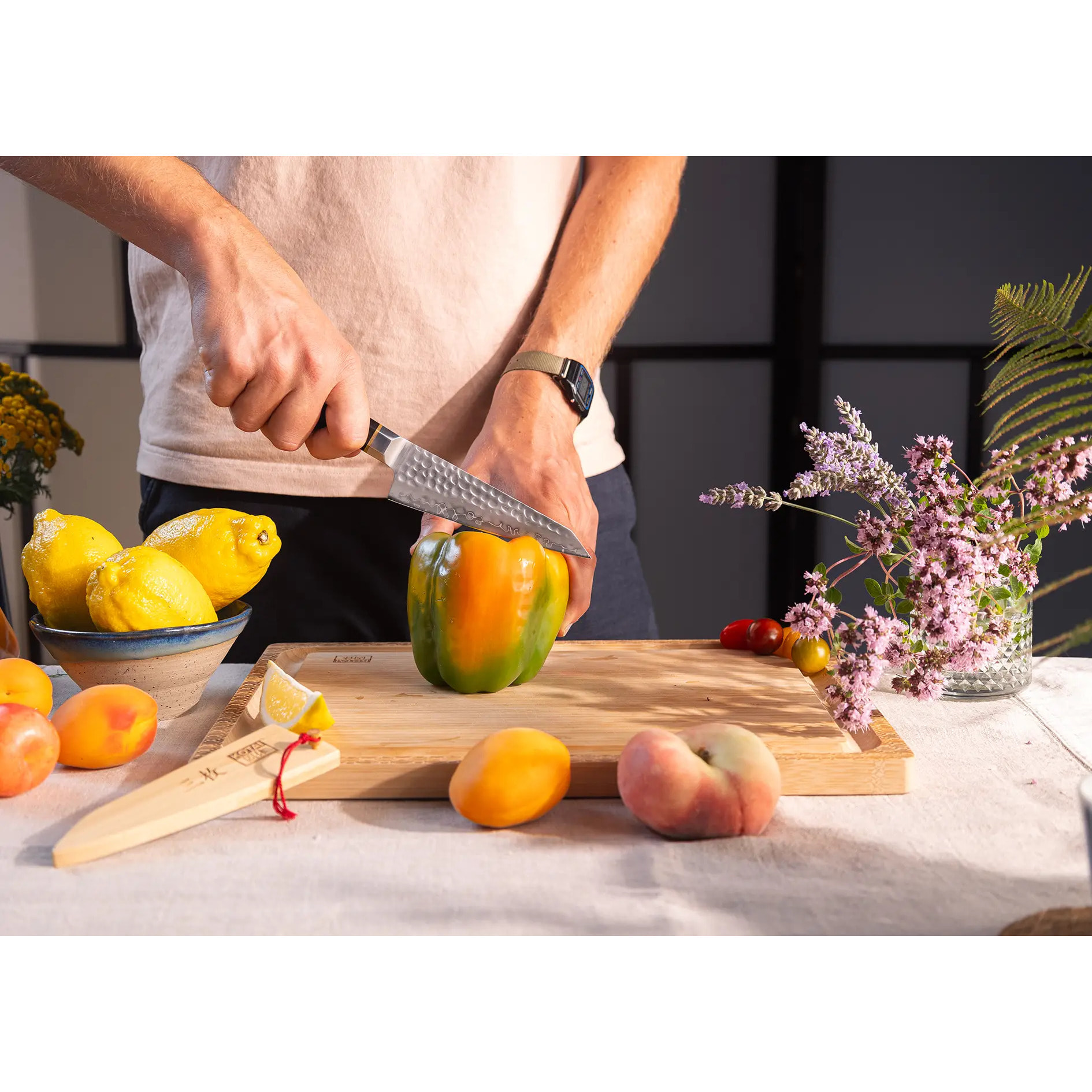 Cuchillo Universal Petty Bunka | Hoja de 135 mm | Acero Inoxidable Japonés San-Mai