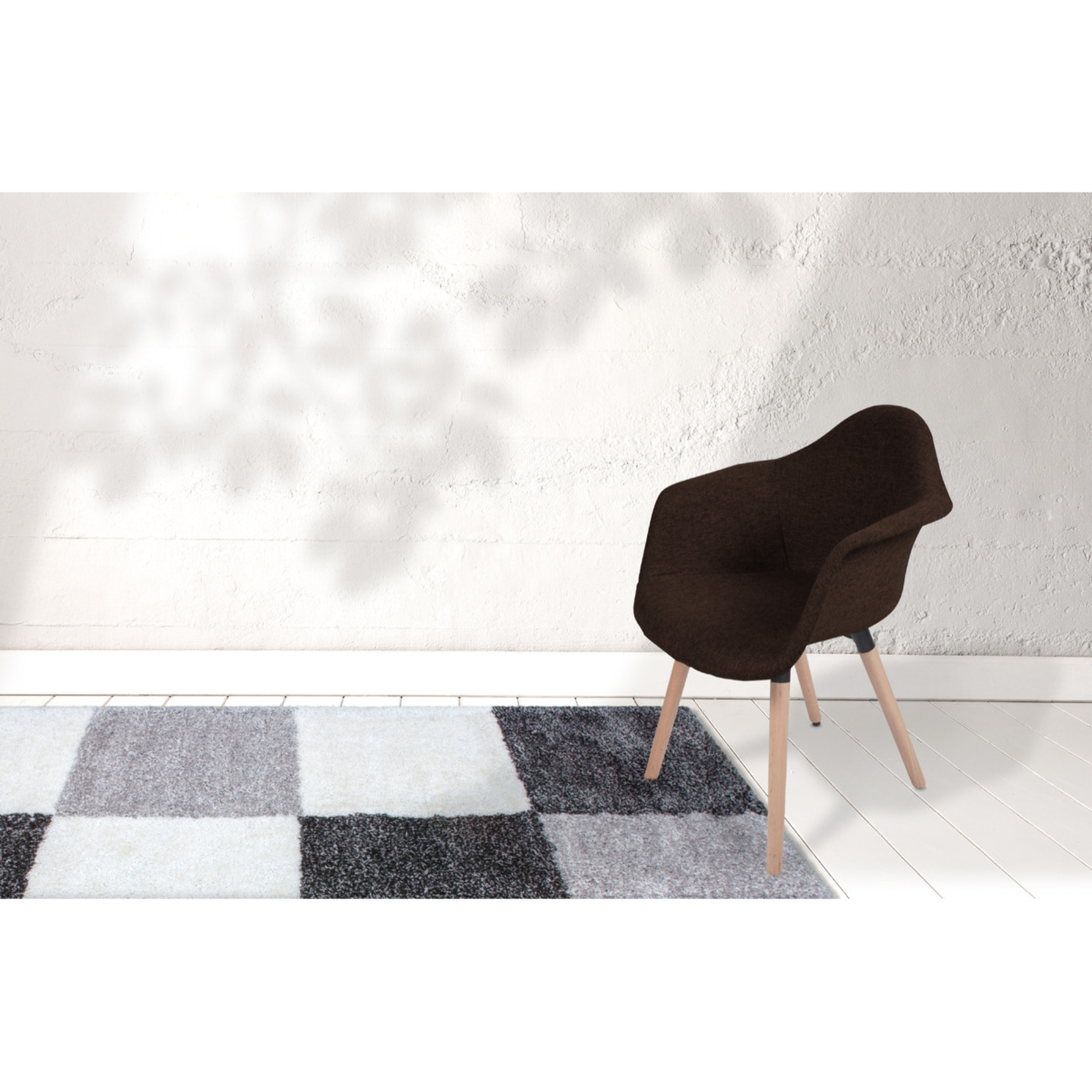 Set di 2 Poltroncine Winston in Tessuto Marrone e Legno