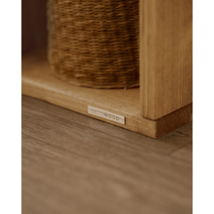 Estanteria de madera maciza en tono roble medio con 3 estantes Alto: 146 Largo: 40 Ancho: 20