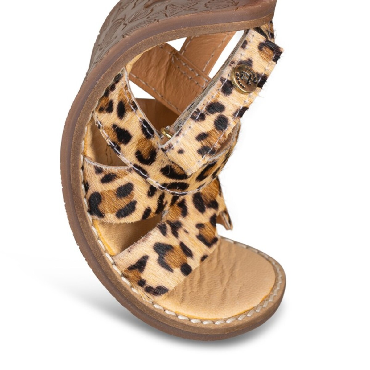SANDALIA BAREFOOT PIEL CHETTO PALA ANIMAL PRINT
