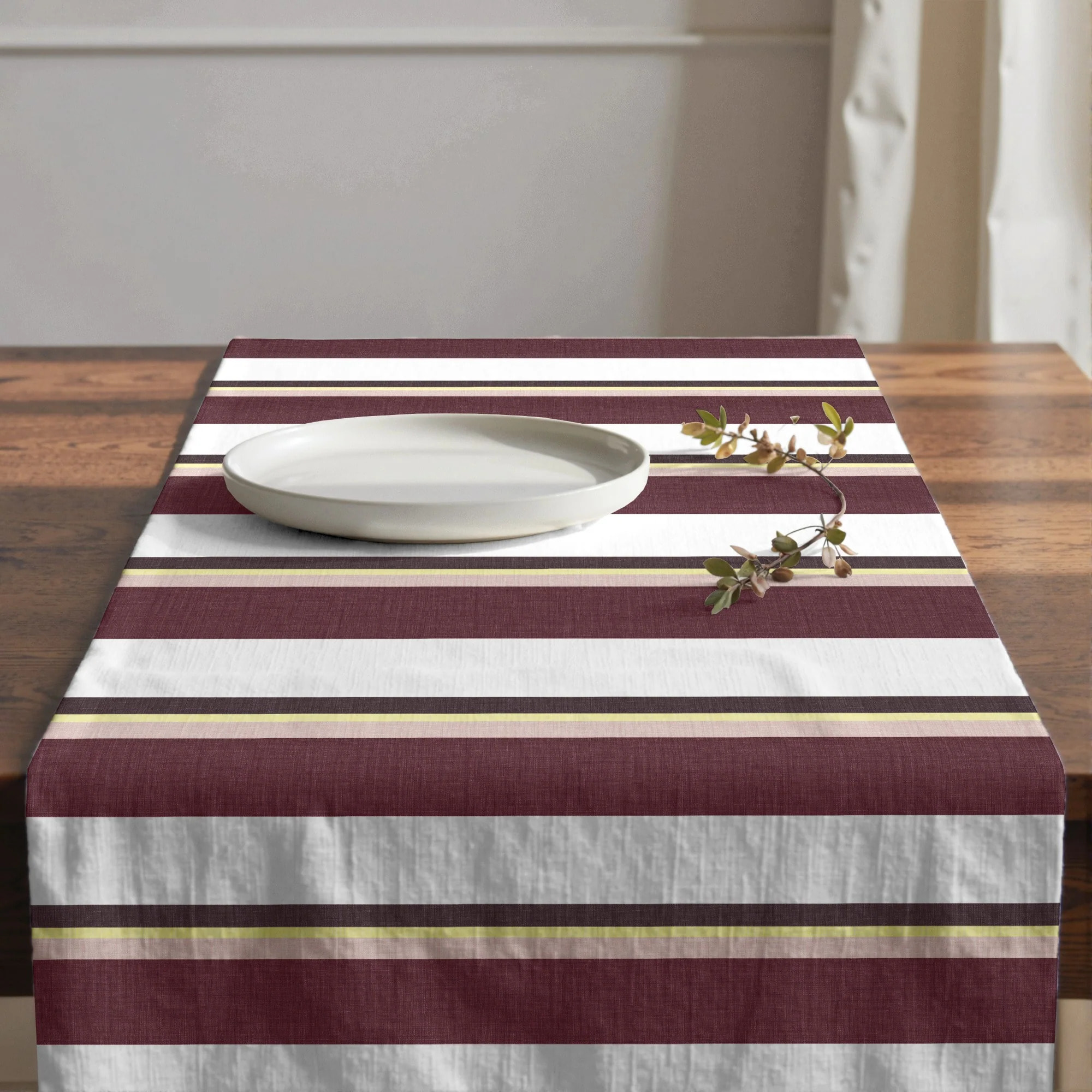 Chemin de table 100% coton Kai Grenat 50x150 cm