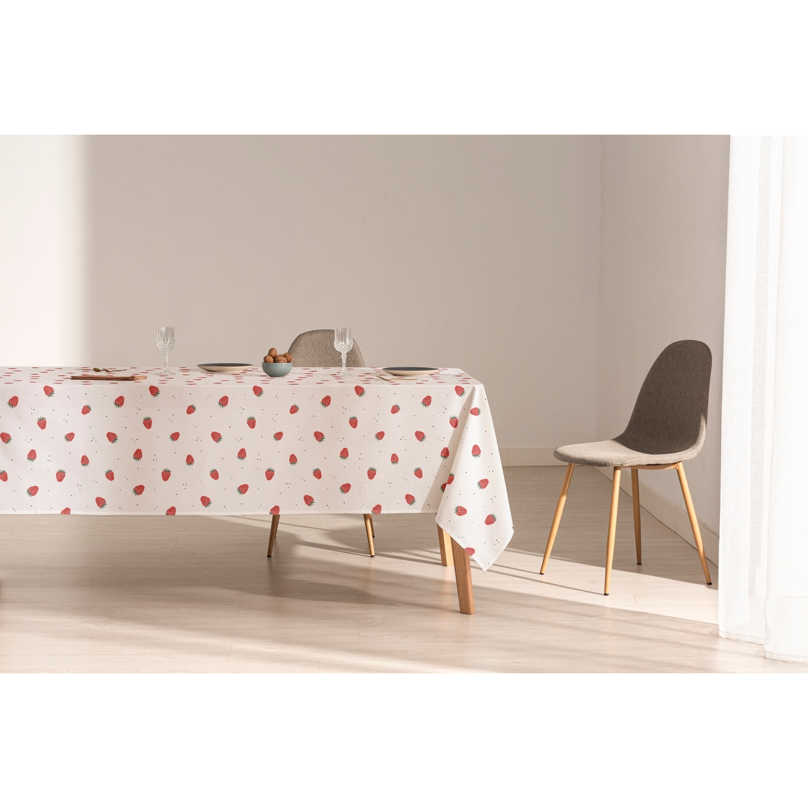 Nappe anti-tâches ASTRID RED