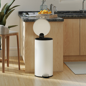 Cubo de Basura Cocina con Pedal, 30L, Papelera de Cocina Metálico con Tapa de Cierre Suave y Cubo Extraíble, para Dormitorio, Oficina, Estudio y Salón, 36x30x60,5 cm, Crema