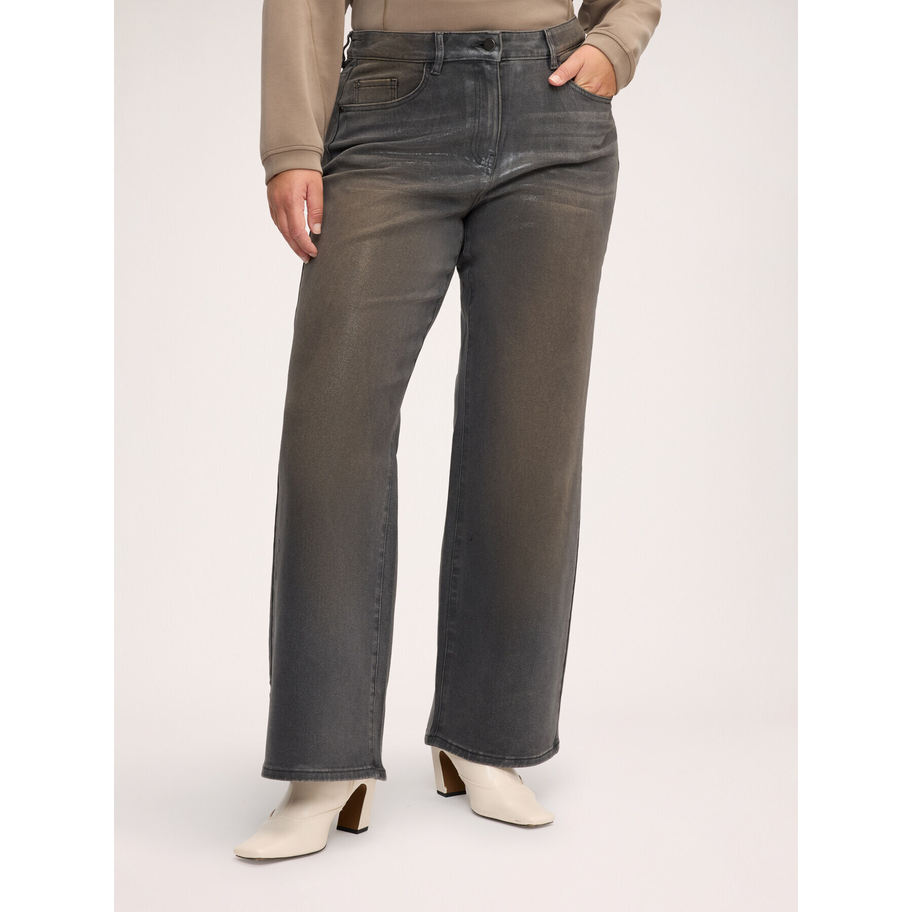 Fiorella Rubino - Jeans rectos con efecto laminado - Gris