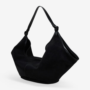 Bolso de hombro negro con cierre de imán