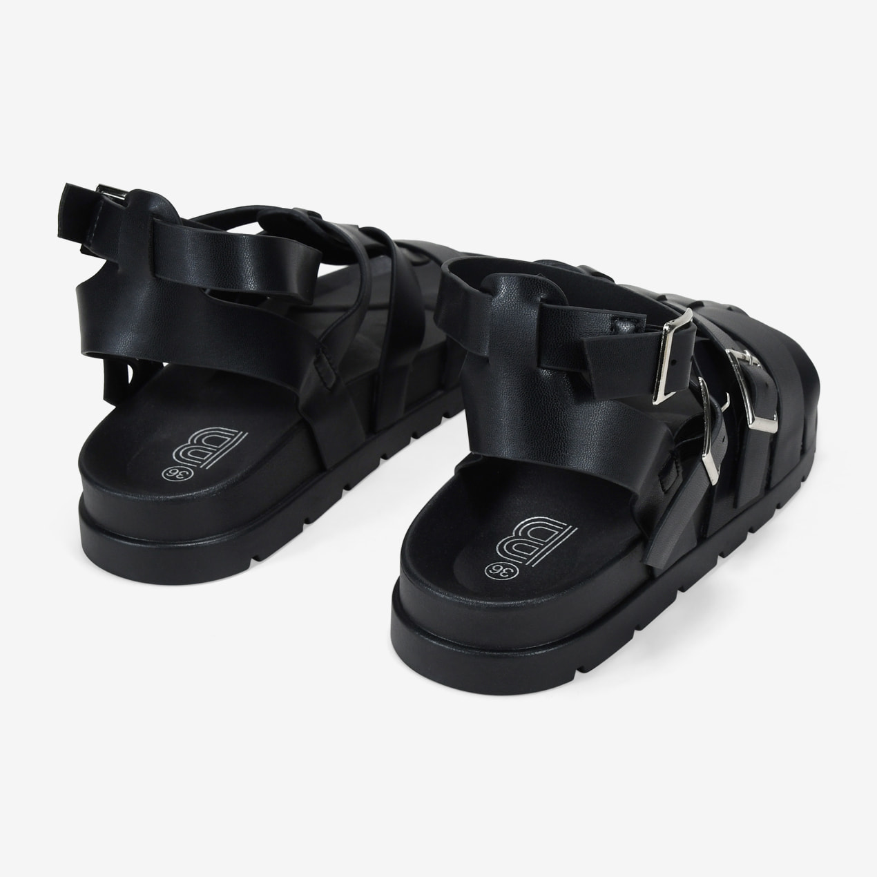 Sandalias cangrejeras negras con hebilla