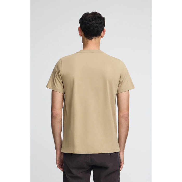 Camiseta marrón claro con cuello redondo y bordado Rigby Go