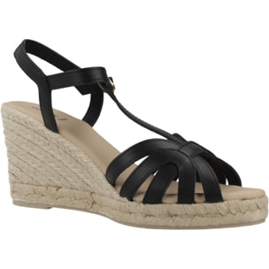 Sandalias Mujer de la marca GEOX  modelo D GELSA NEGRO