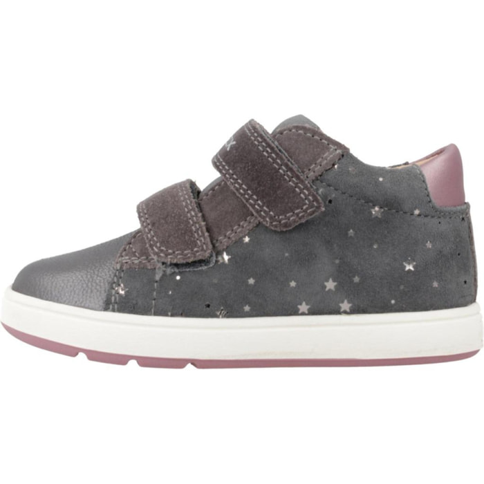 Zapatillas Niña de la marca GEOX  modelo B BIGLIA GRIS